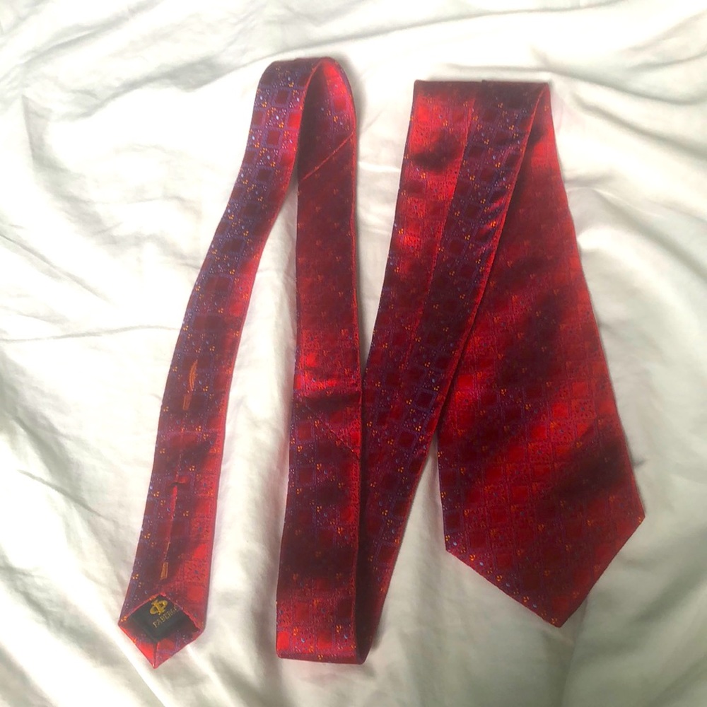 Silk tie made by Faberge